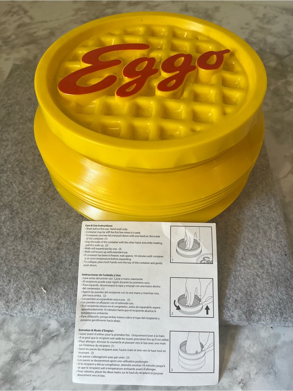 Kellogg's Eggo Expand-O Container Holds Ten Waffles